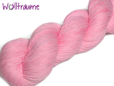 Molly High Twist Name, Uni marmoriert, handgefärbte Wolle von wollträume